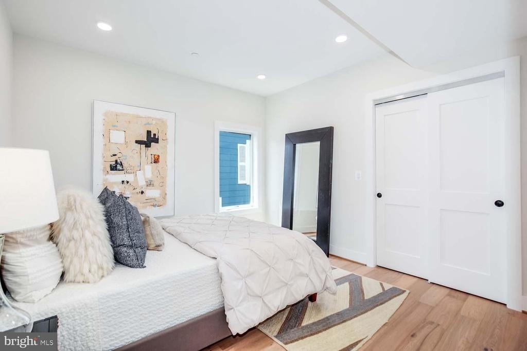 1818 Rhode Island Avenue Ne - Photo 9