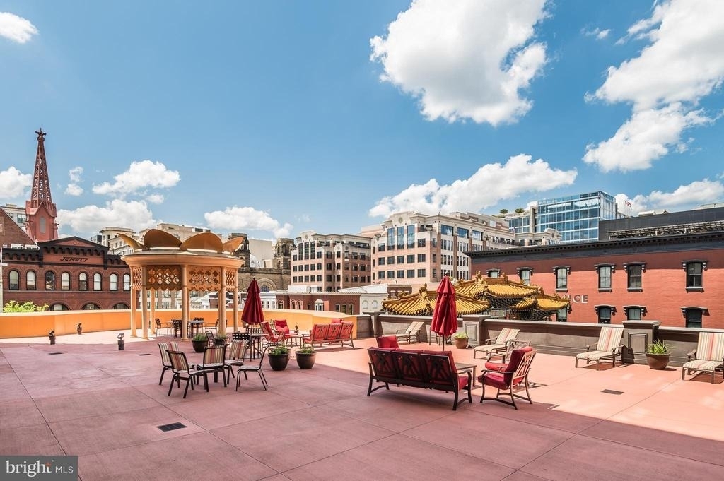 777 7th Street Nw - Photo 6