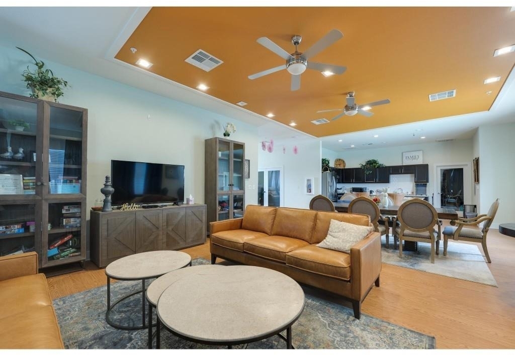 2400 Louis Henna Blvd - Photo 6
