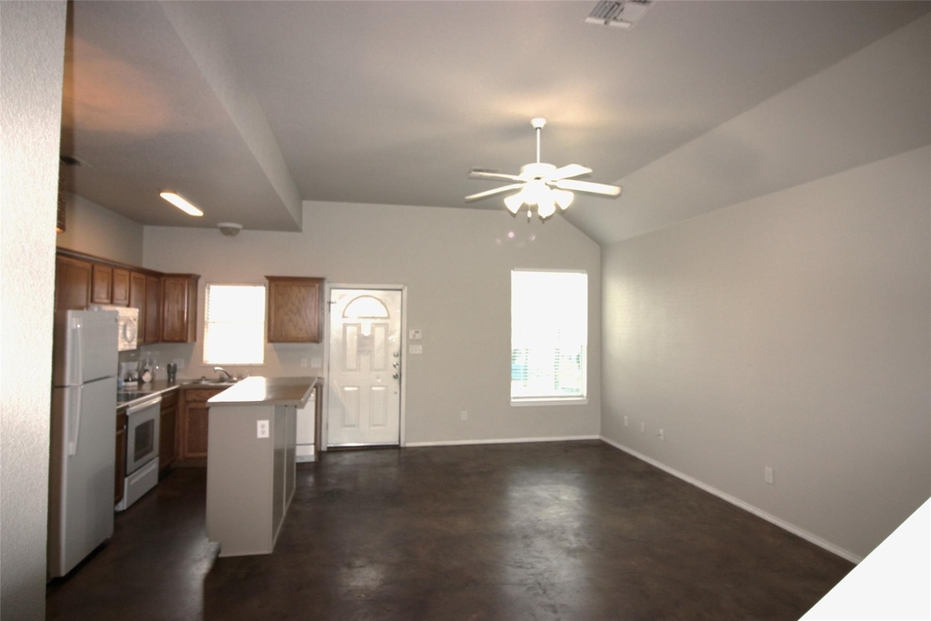 1912 S 15th Unit A St S - Photo 1