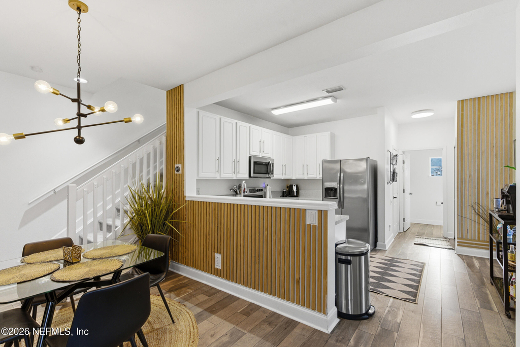 7990 Baymeadows Road - Photo 9