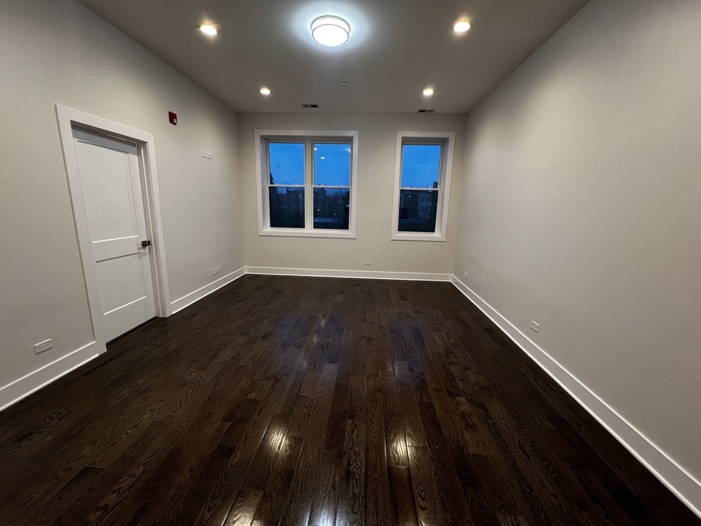 4819 Main Street - Photo 15