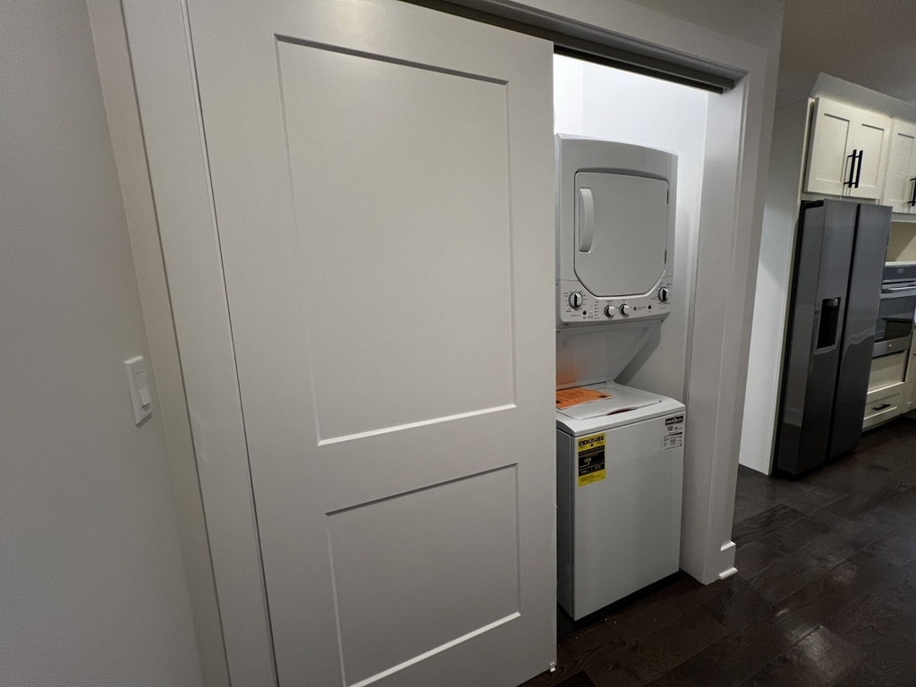 4819 Main Street - Photo 5