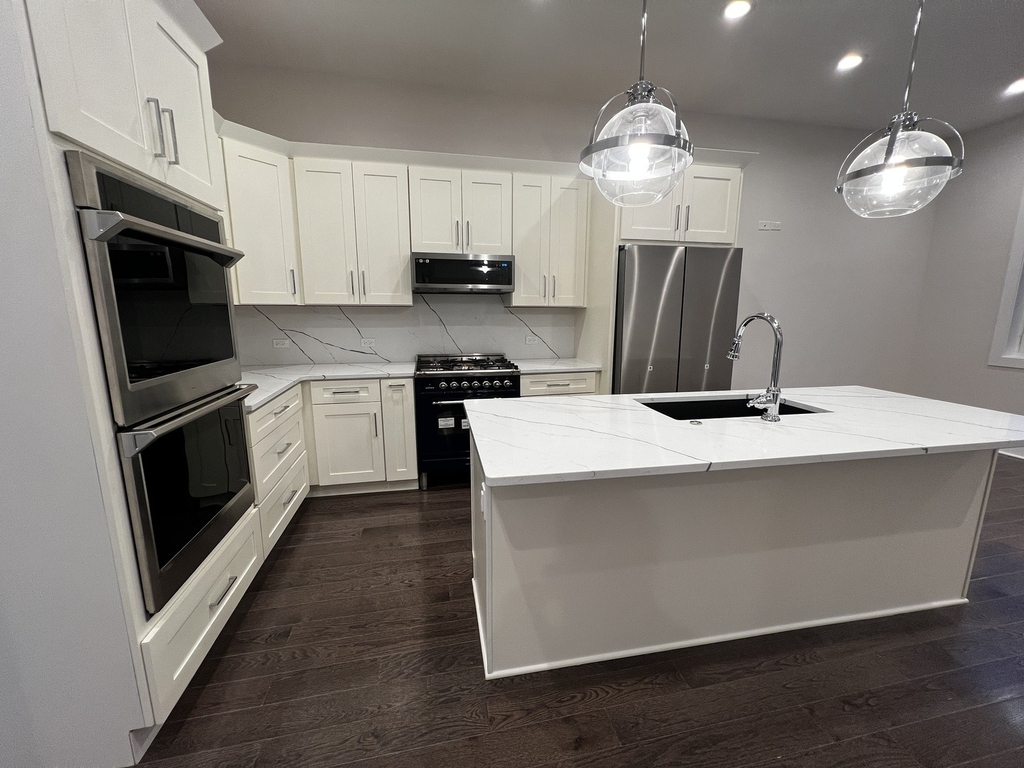 4819 Main Street - Photo 9