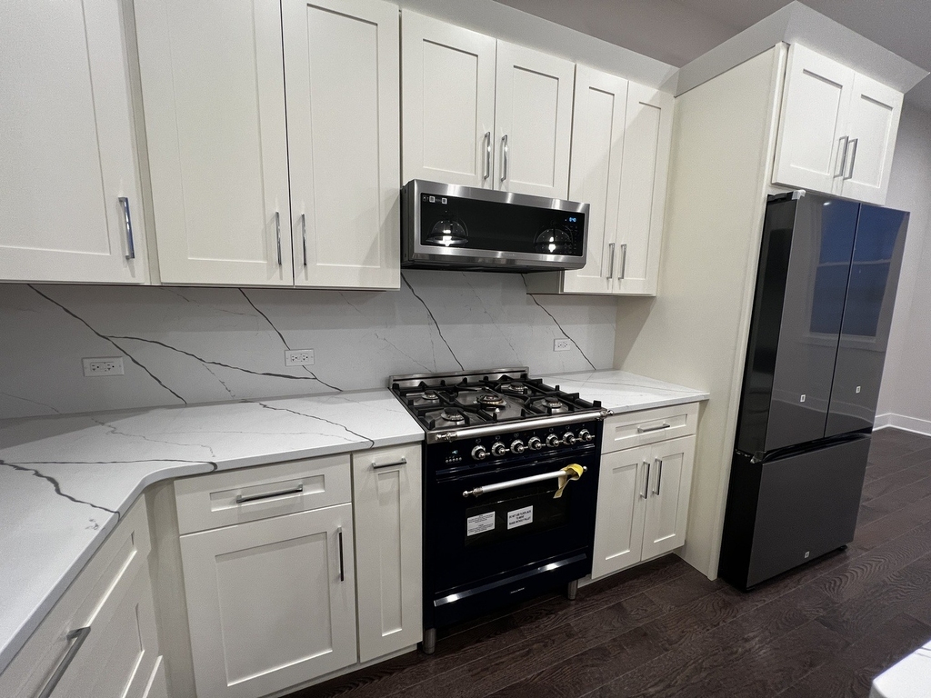 4819 Main Street - Photo 8