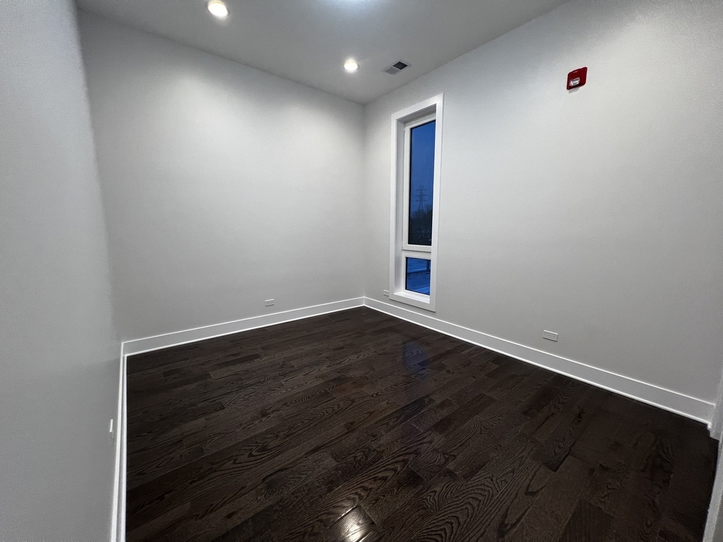 4819 Main Street - Photo 11