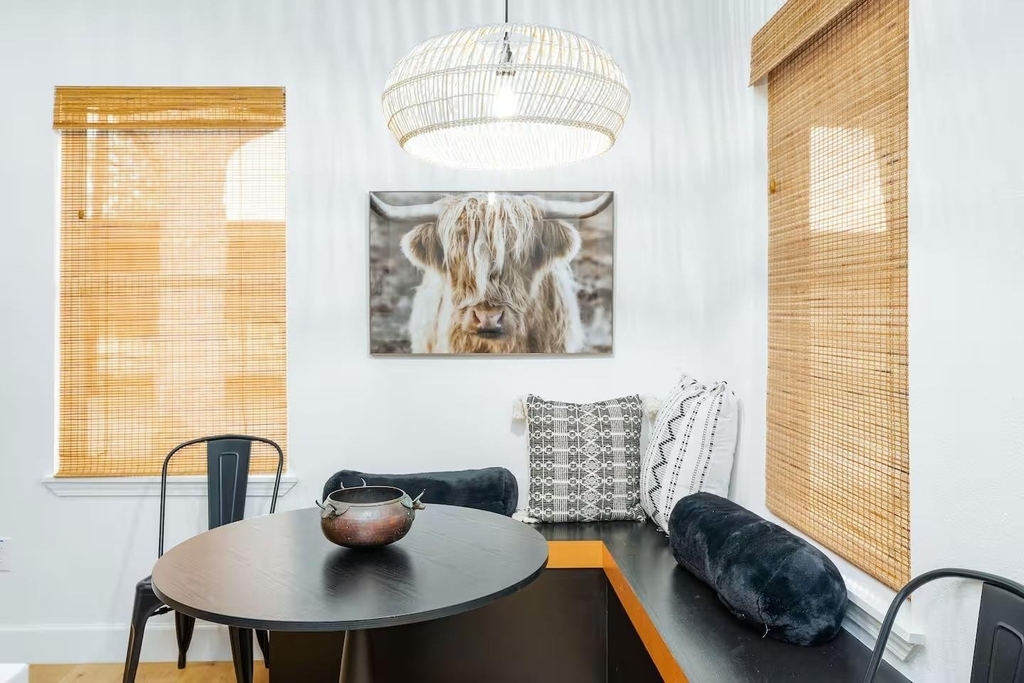 502 Dark Street - Photo 8