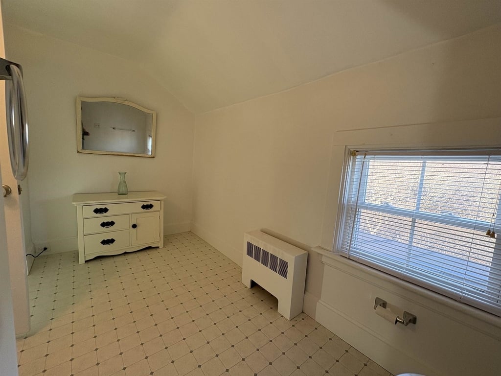 477 Myers - Photo 15