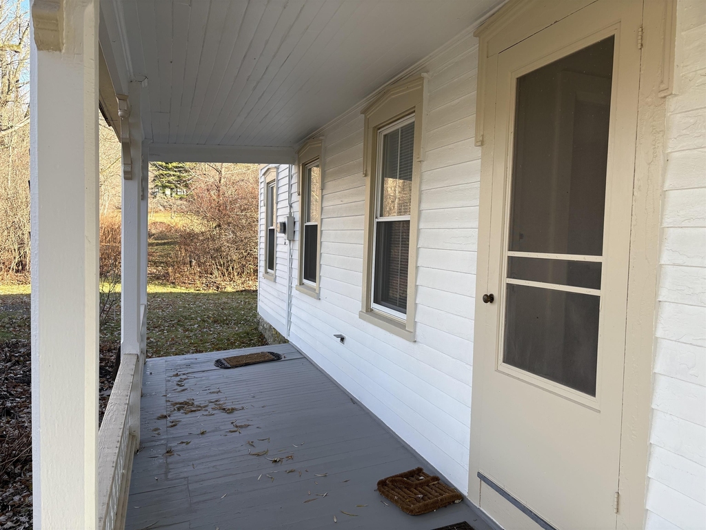 477 Myers - Photo 16