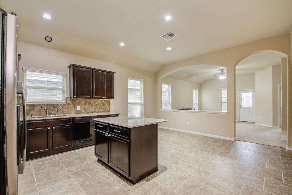 8710 Austin Thomas Drive - Photo 7