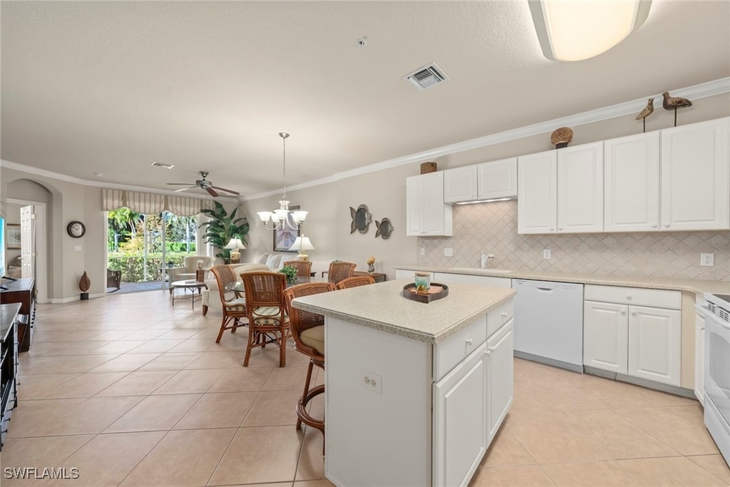 9601 Spanish Moss Way - Photo 14