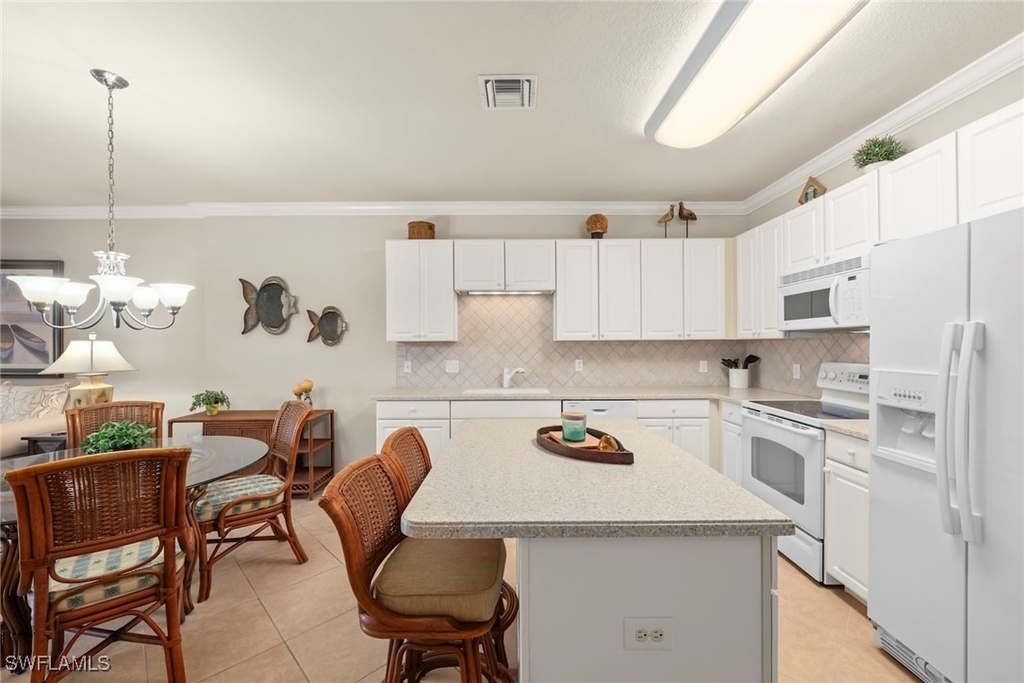 9601 Spanish Moss Way - Photo 9