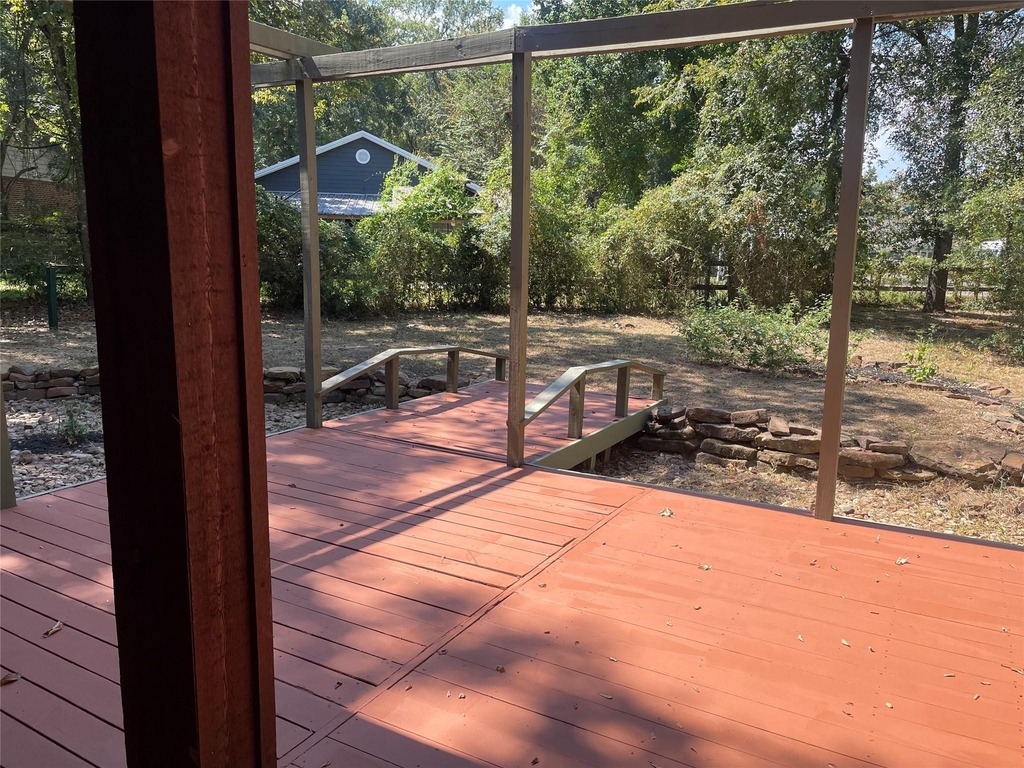 302 Somerset Road - Photo 16