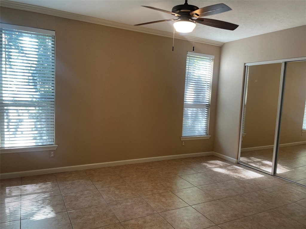 302 Somerset Road - Photo 13