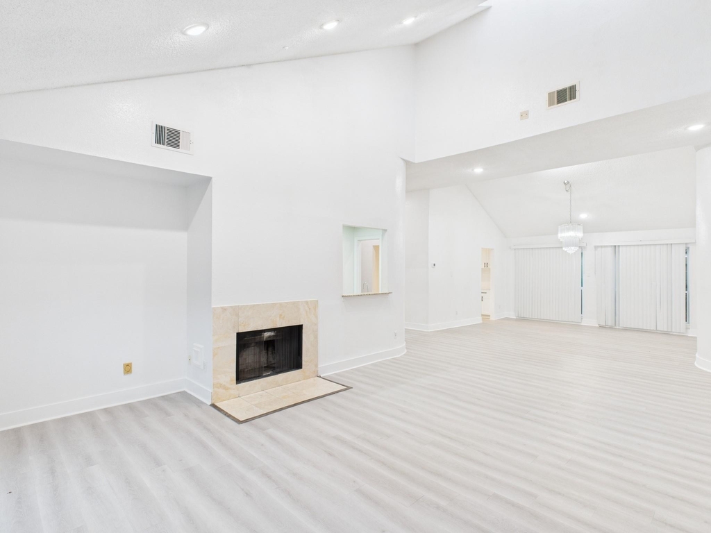7610 Hopewell Lane - Photo 13