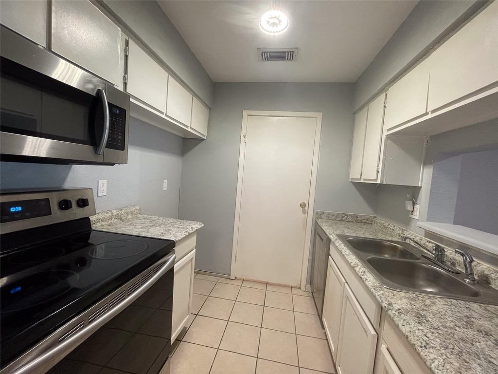 12607 Ashford Meadow Drive - Photo 3