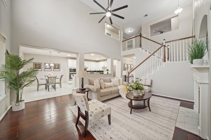 714 Coggins Point Way - Photo 12