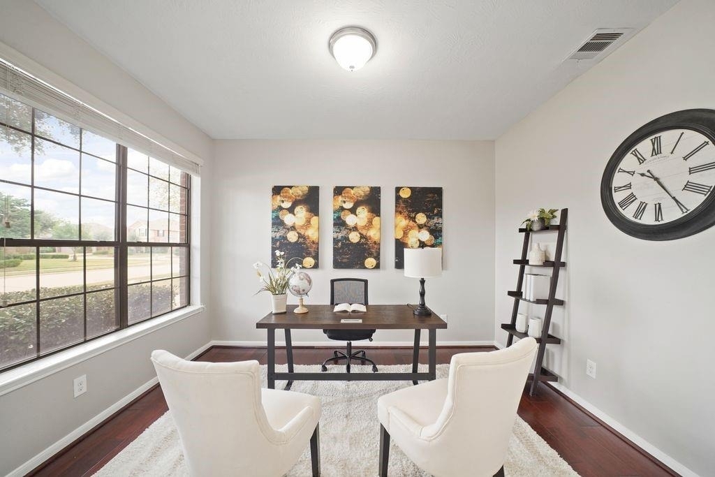 714 Coggins Point Way - Photo 8