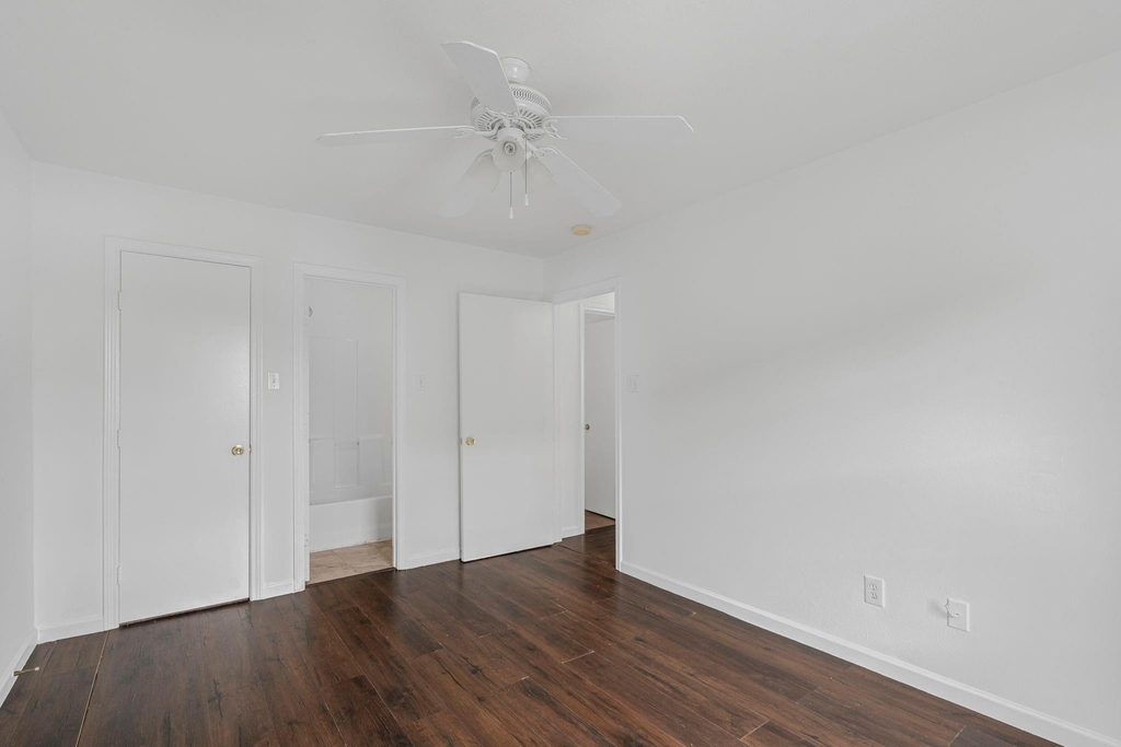 2106 Nettleton Street - Photo 7