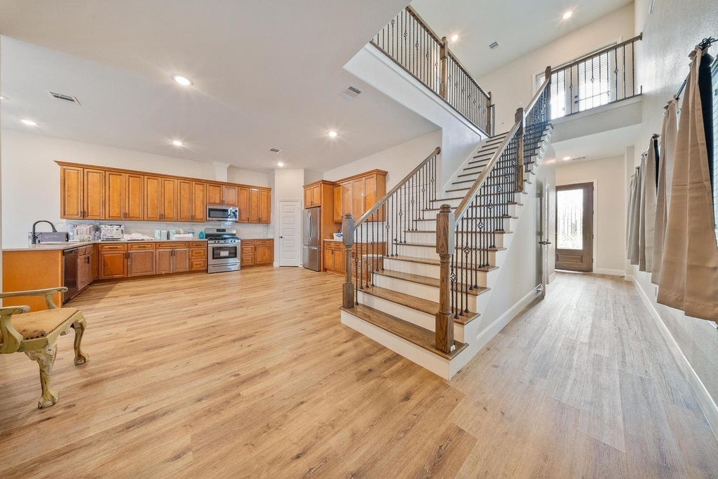 2019 Olivos Street - Photo 5