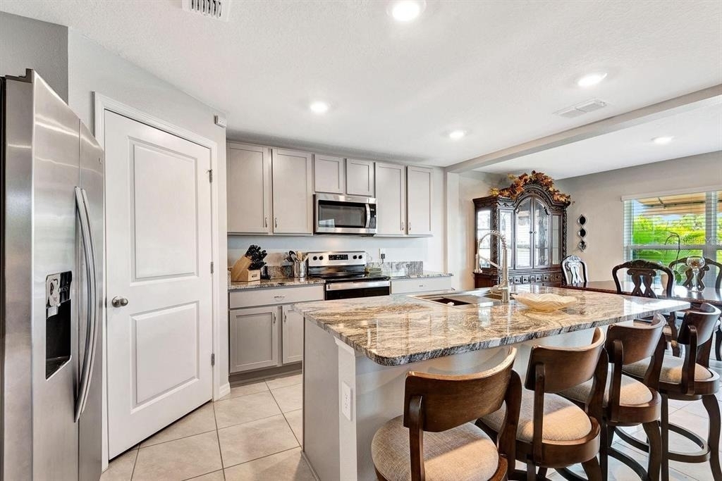 2942 Rock Sound Street - Photo 15