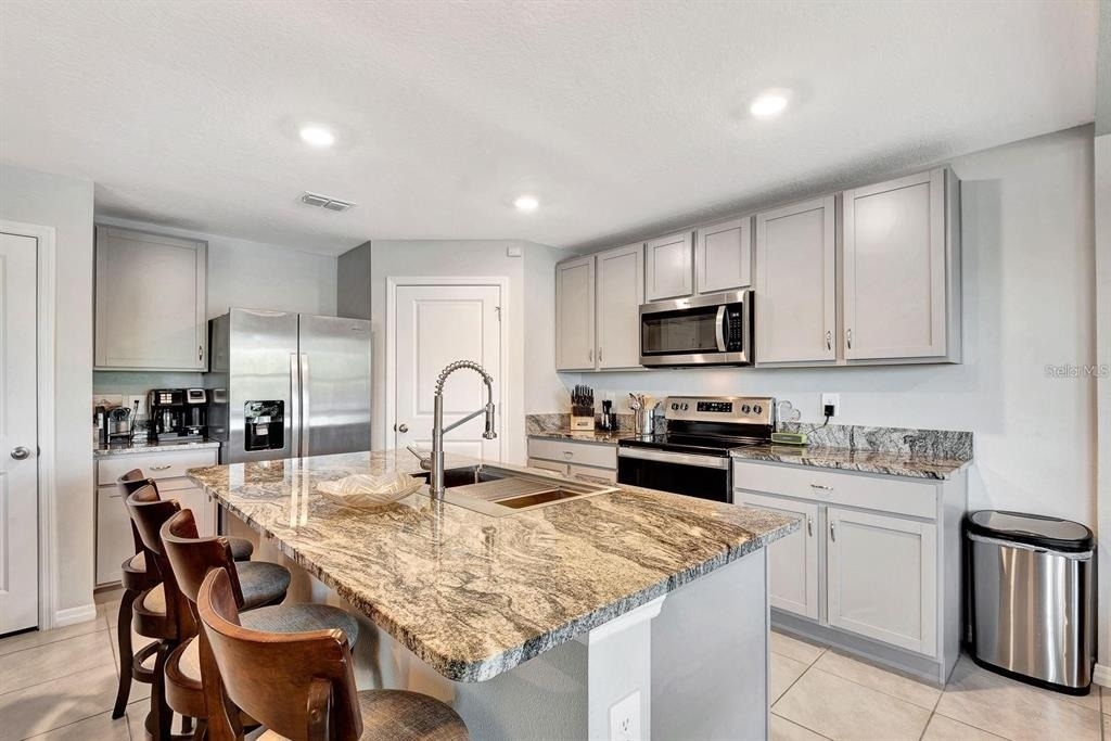 2942 Rock Sound Street - Photo 16