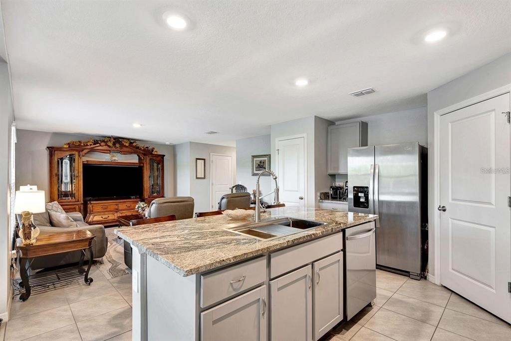 2942 Rock Sound Street - Photo 18