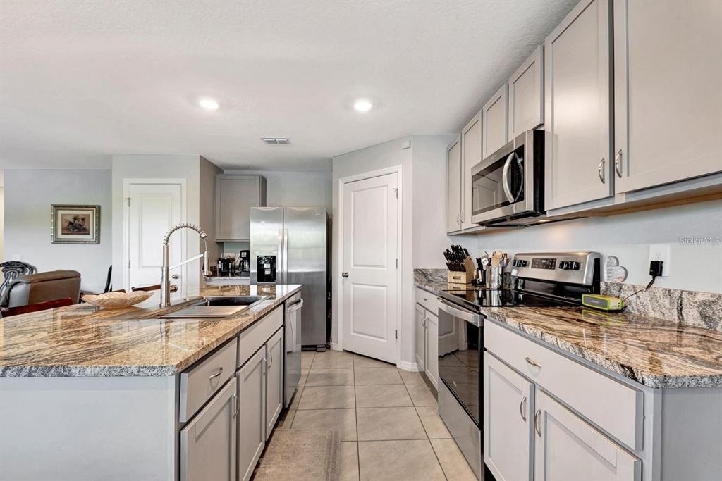 2942 Rock Sound Street - Photo 17