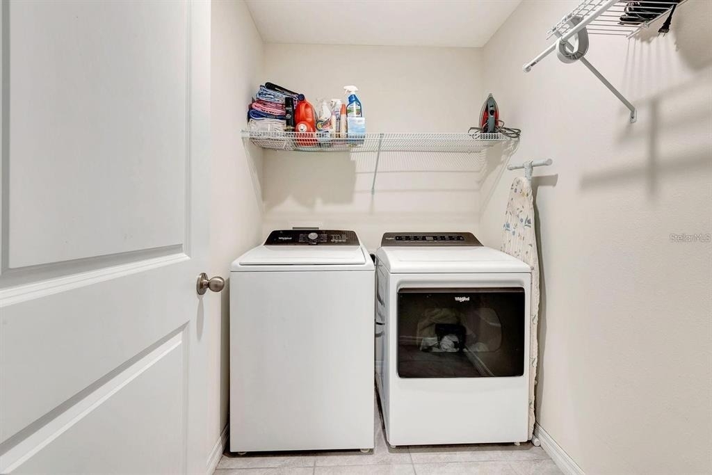 2942 Rock Sound Street - Photo 39