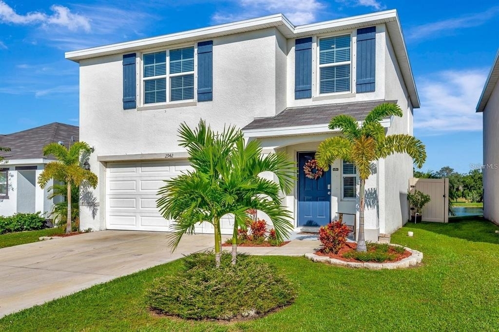 2942 Rock Sound Street - Photo 0