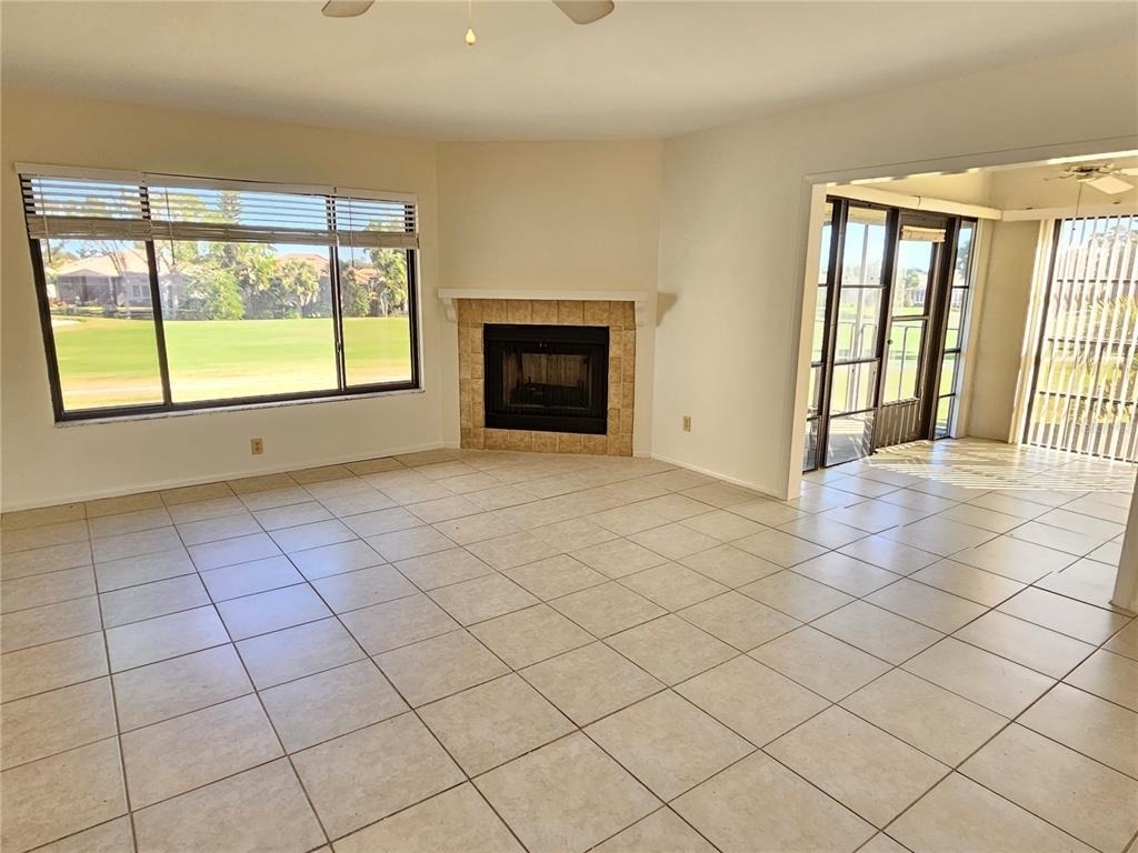 812 Capri Isles Boulevard - Photo 8