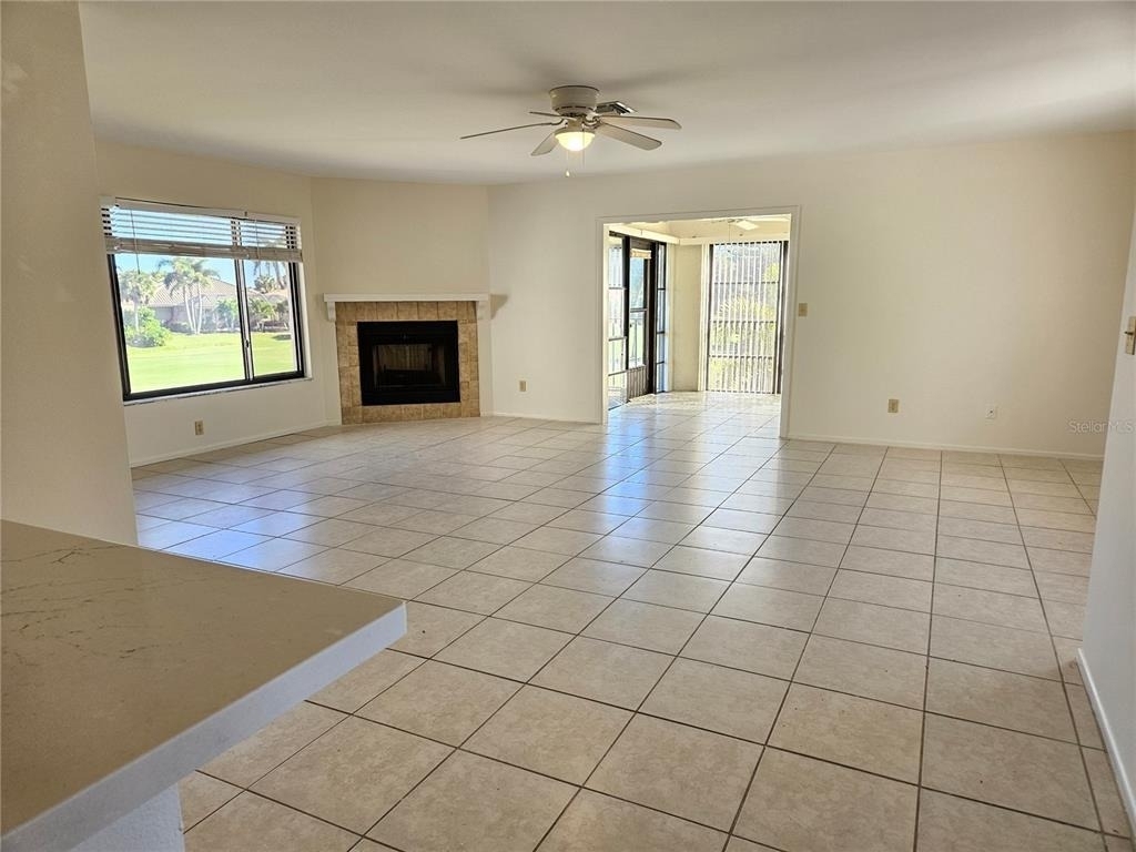 812 Capri Isles Boulevard - Photo 3