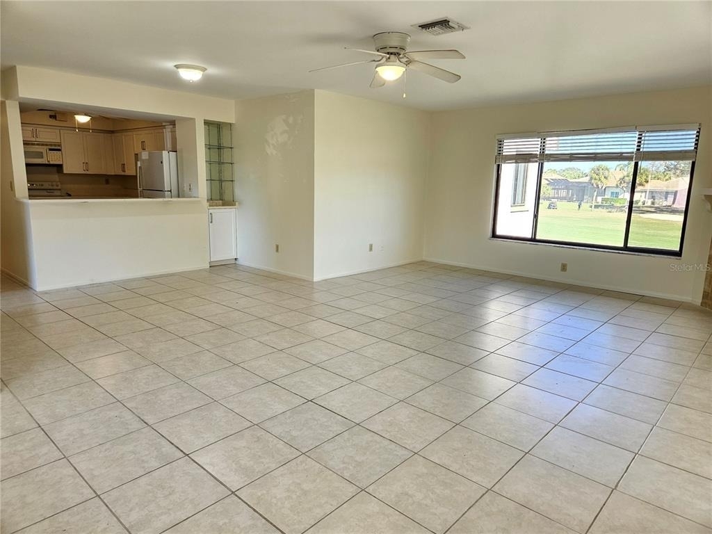 812 Capri Isles Boulevard - Photo 5