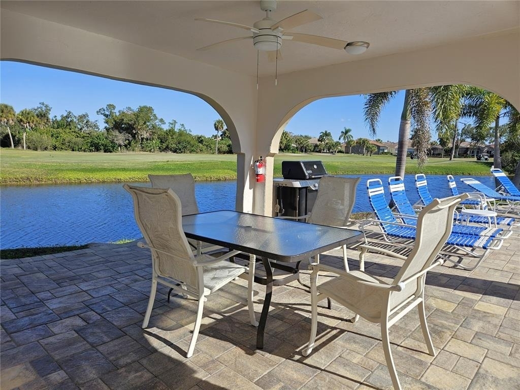 812 Capri Isles Boulevard - Photo 32