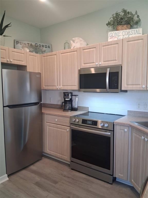 216 Berry Street - Photo 23