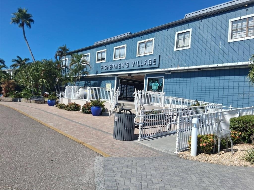 216 Berry Street - Photo 86