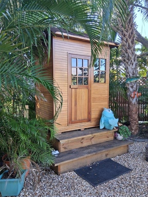 216 Berry Street - Photo 9