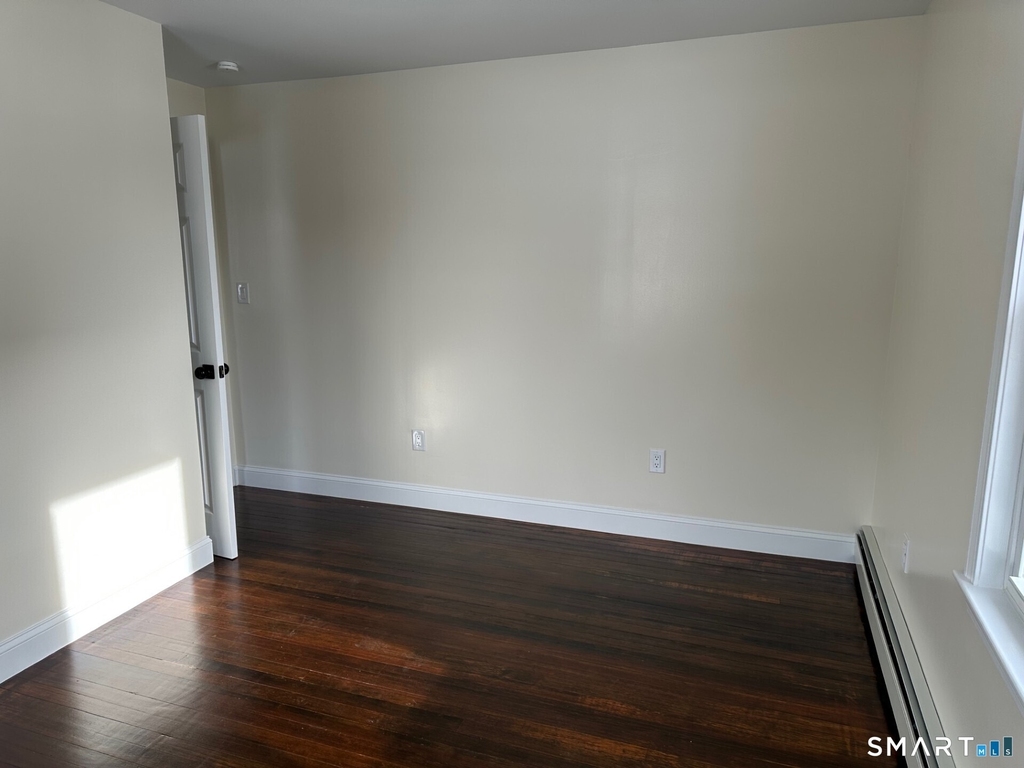 713 Main Street - Photo 6