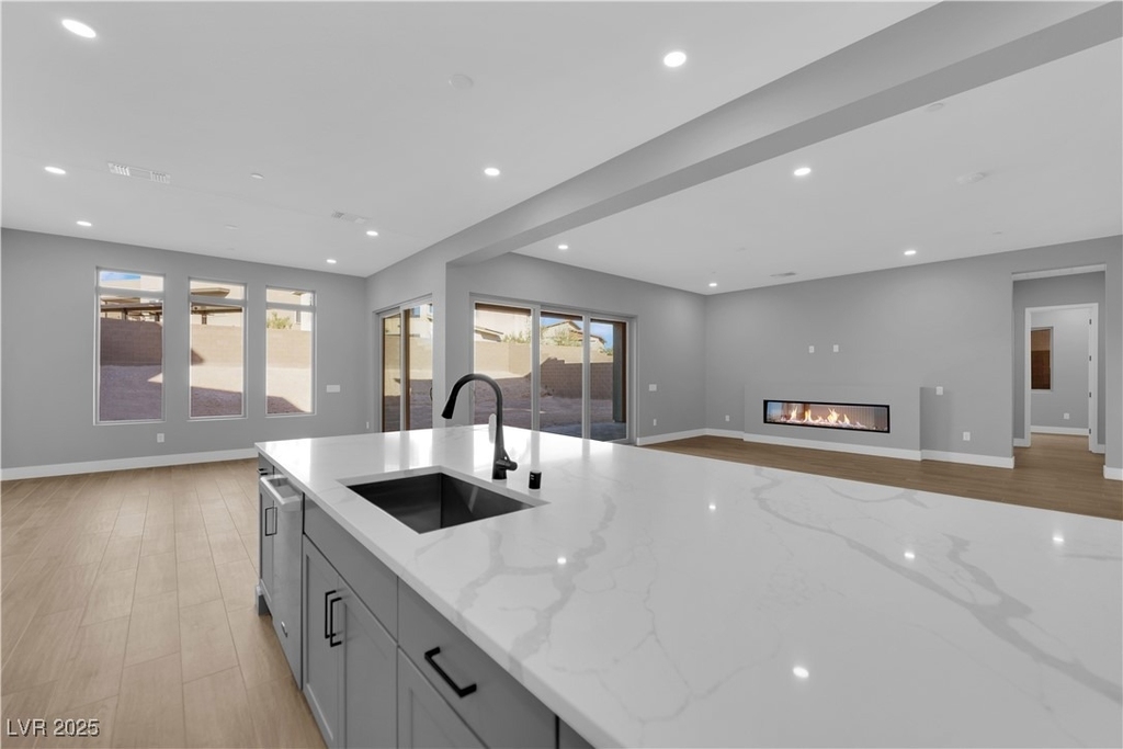 10648 Stone Ledge Avenue - Photo 15