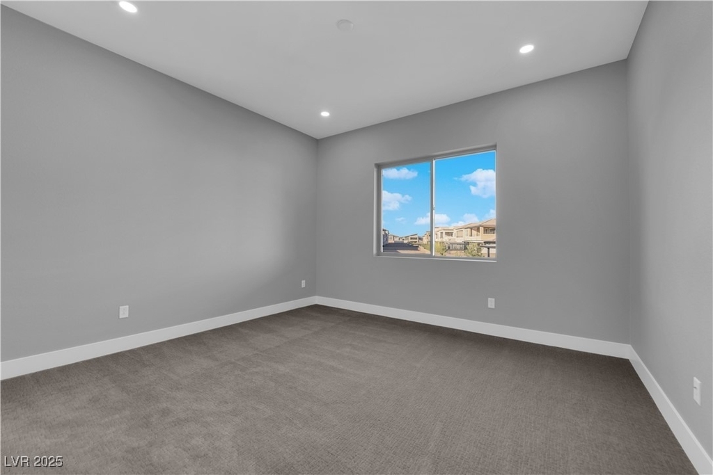 10648 Stone Ledge Avenue - Photo 39
