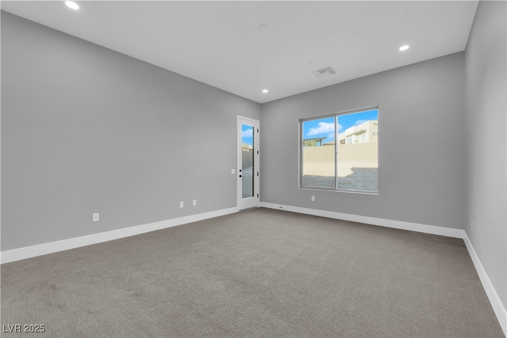 10648 Stone Ledge Avenue - Photo 25