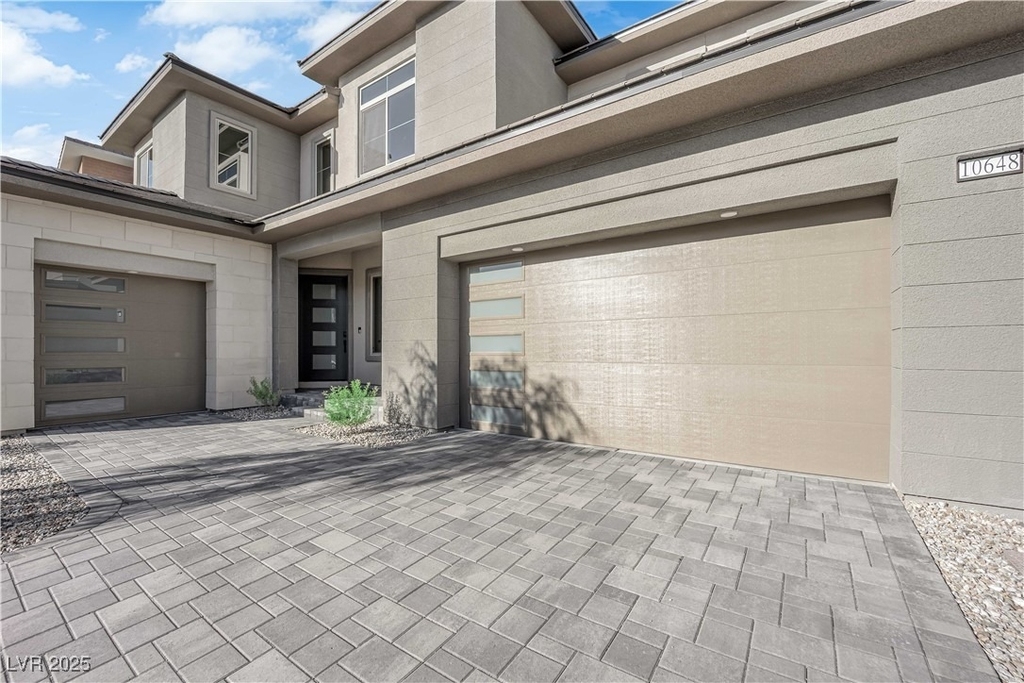 10648 Stone Ledge Avenue - Photo 2