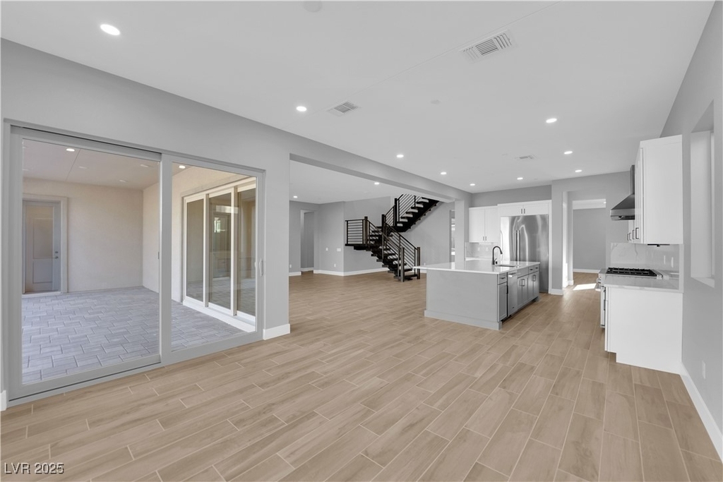 10648 Stone Ledge Avenue - Photo 12