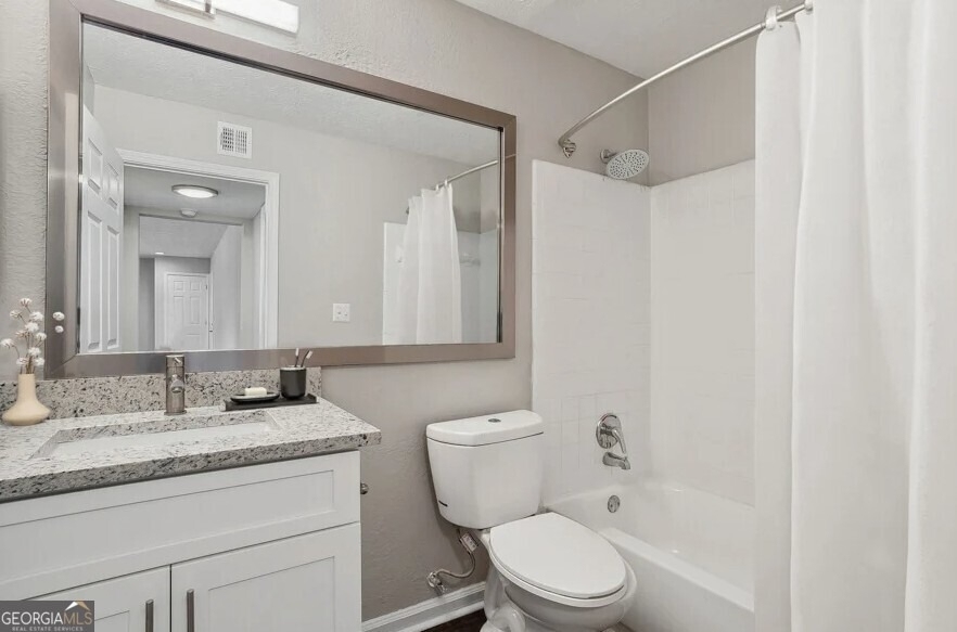 7600 Roswell Road - Photo 13