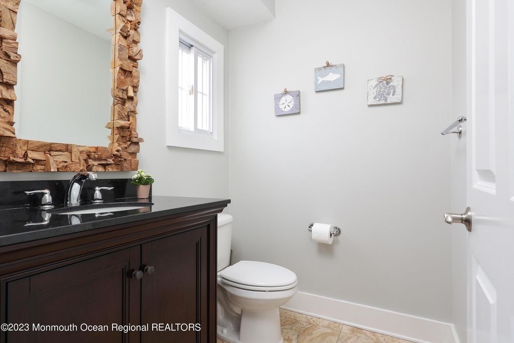 912 Ocean Avenue - Photo 14