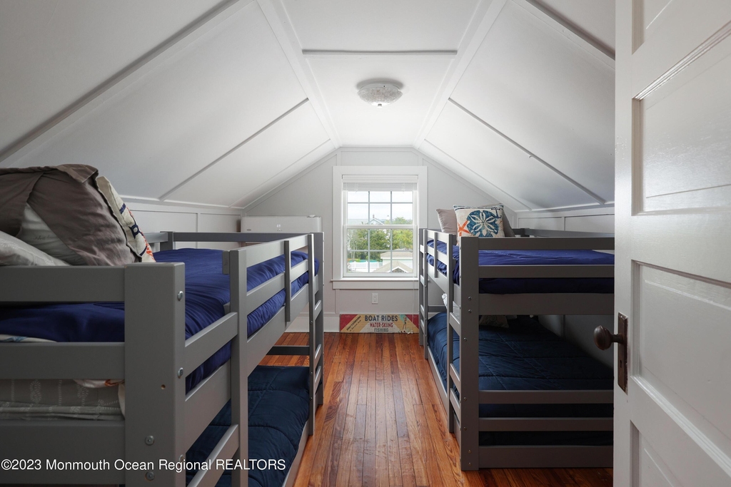 912 Ocean Avenue - Photo 24