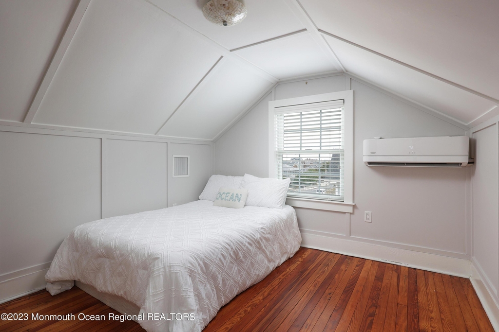 912 Ocean Avenue - Photo 25