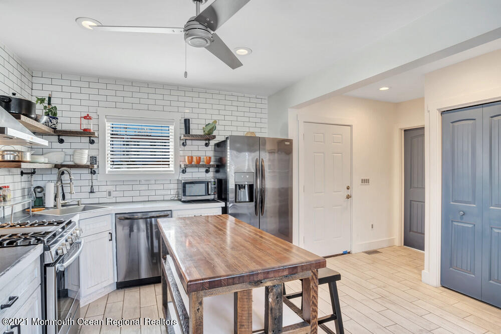 903 Ocean Avenue - Photo 4