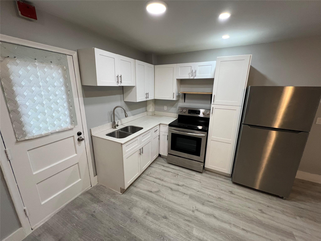 6840 Pembroke Road - Photo 11