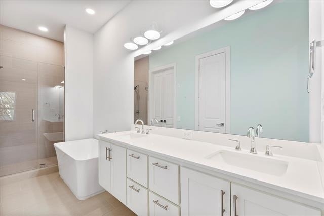 15875 Spectrum Drive - Photo 15